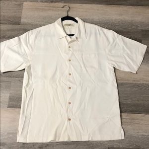 Tommy Bahama Shirts - New Tommy Bahama Men’s button down shirt Tommy Bahama Shirts - New Tommy Bahama Men’s button down shirt